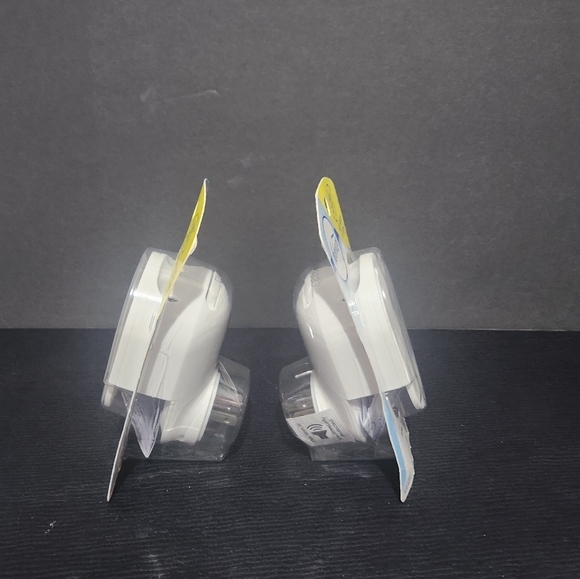 FEBREZE Plug - Picture 2 of 3